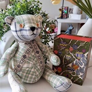 NWT TORY BURCH LIMITED EDITION 12” TEDDY BEAR & TORY 100 PIECE WOOD PUZZLE